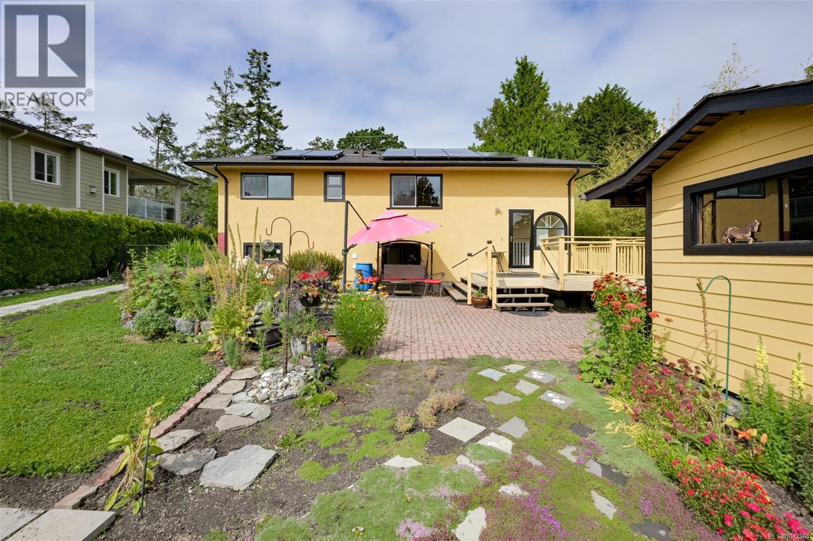 3967 Rainbow St - 60