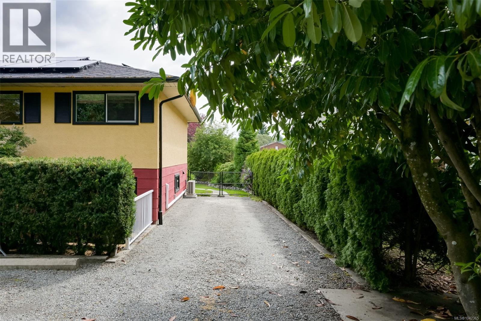 3967 Rainbow St - 71
