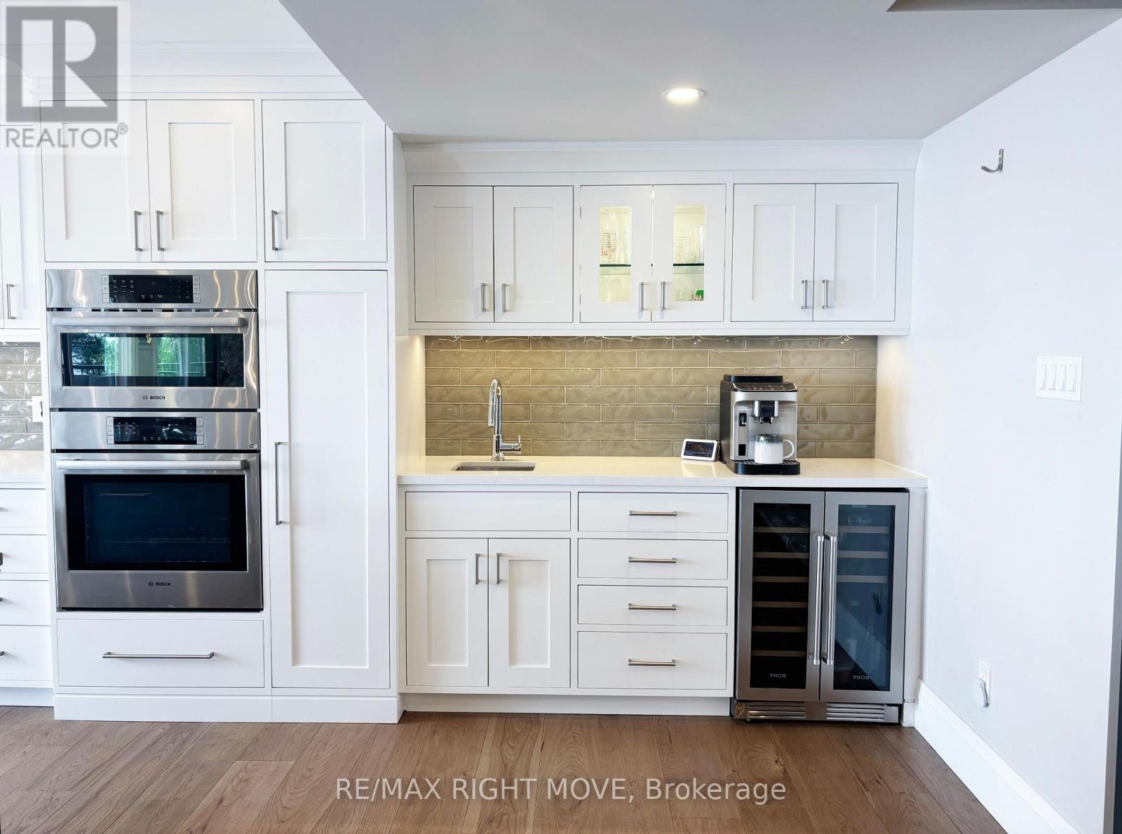 1189 WOODLAND DRIVE - 10