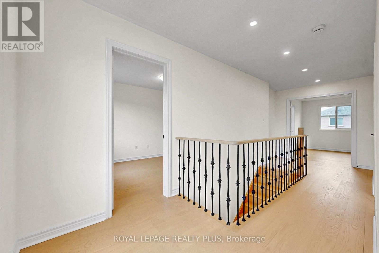 3249 MCDOWELL DRIVE - 21