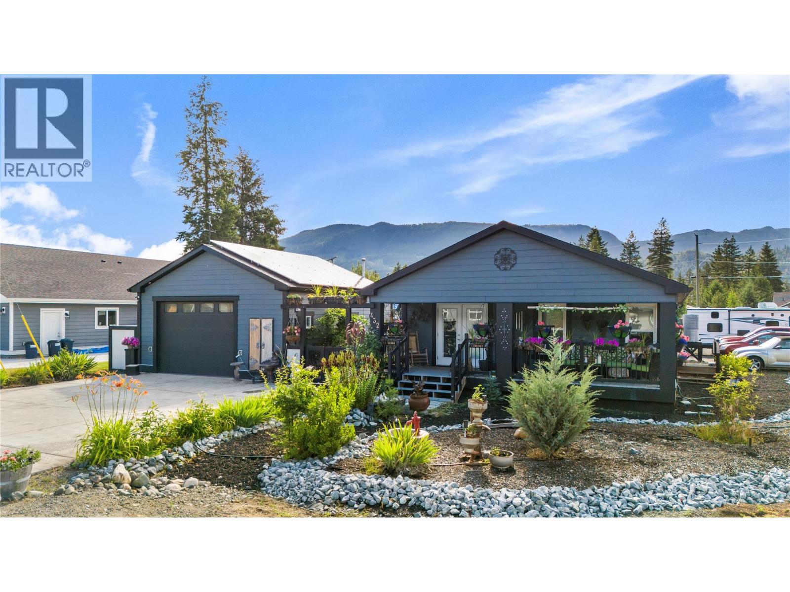 432 Siska Drive - 1