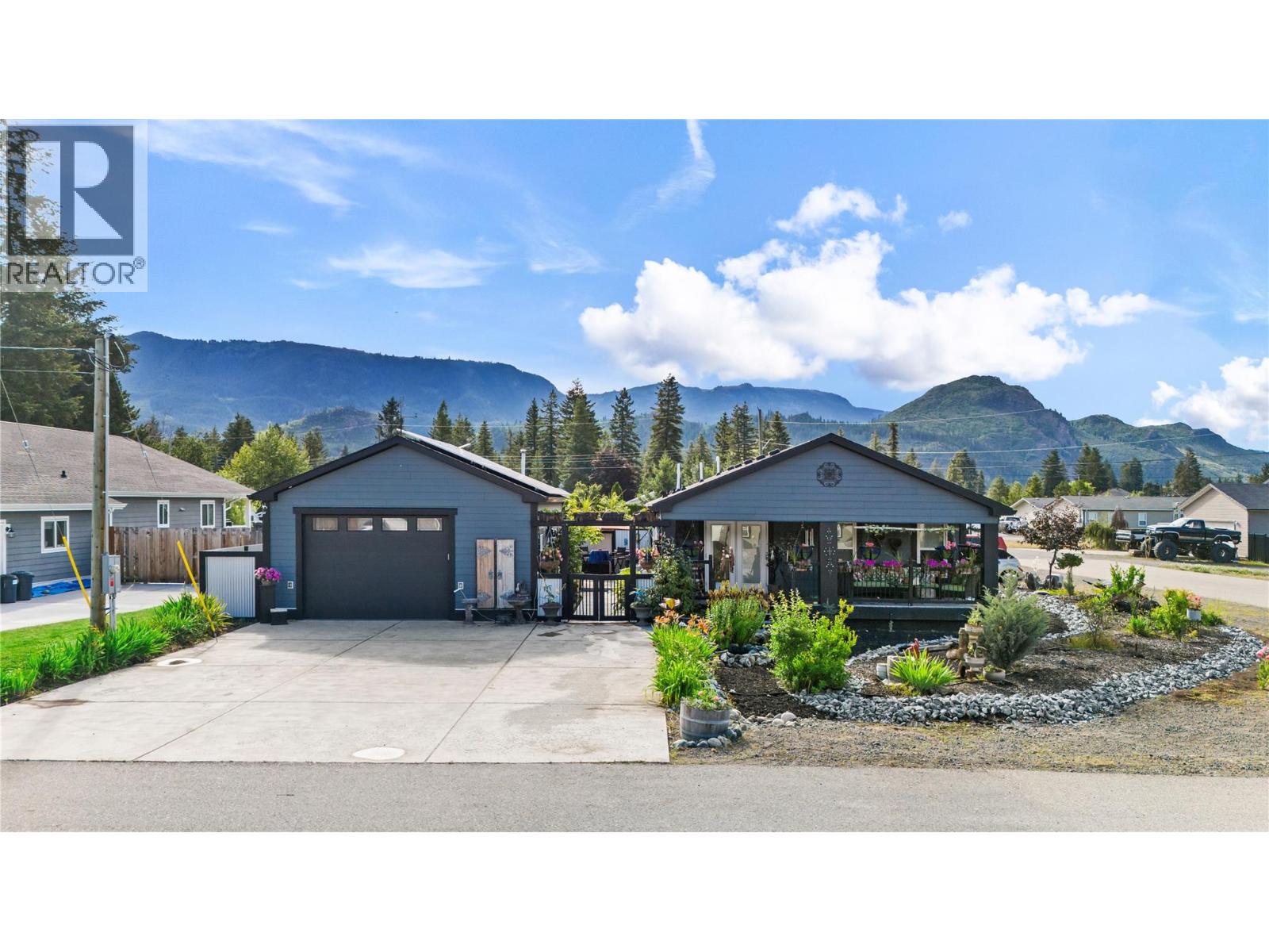 432 Siska Drive - 3