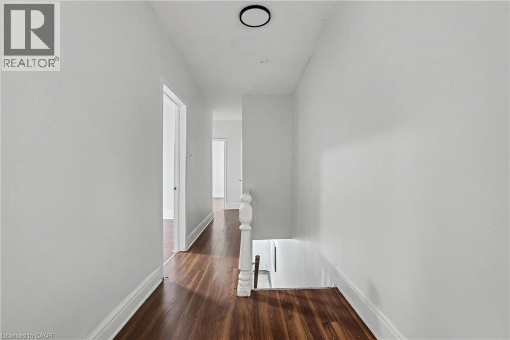 52 CATHCART Street - 16
