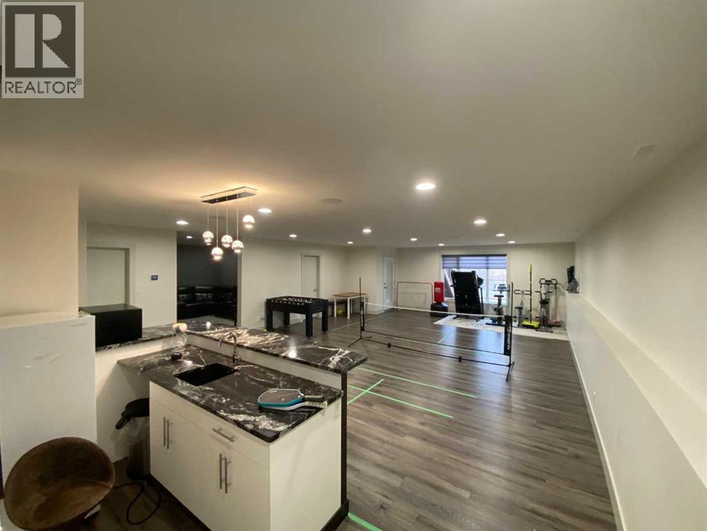 5402 43 Street - 32