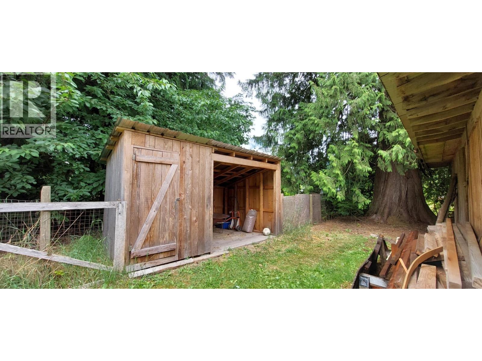 1156 MACK ROAD, Bella Coola