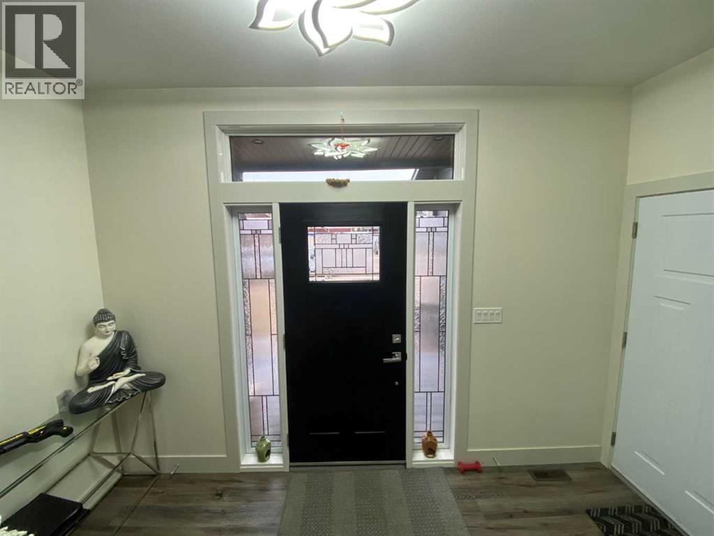 5402 43 Street - 4