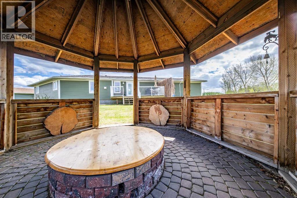 12, 712074 Range Rd 55 - 22