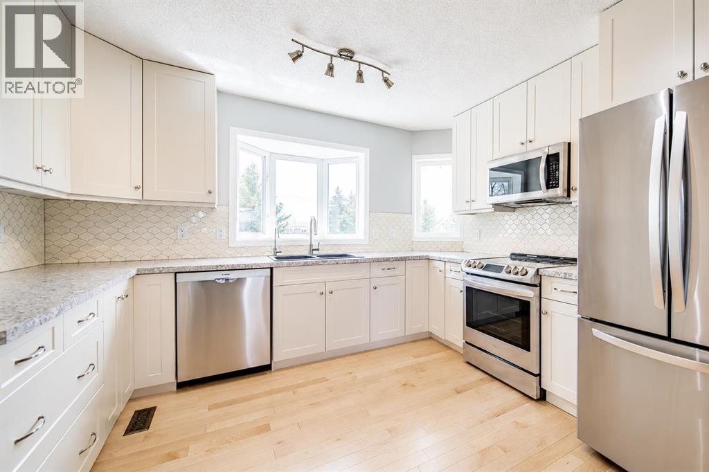 12, 712074 Range Rd 55 - 5