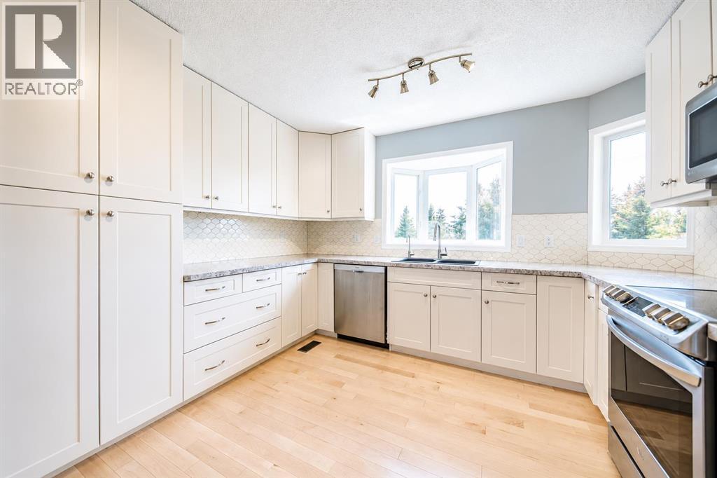 12, 712074 Range Rd 55 - 4