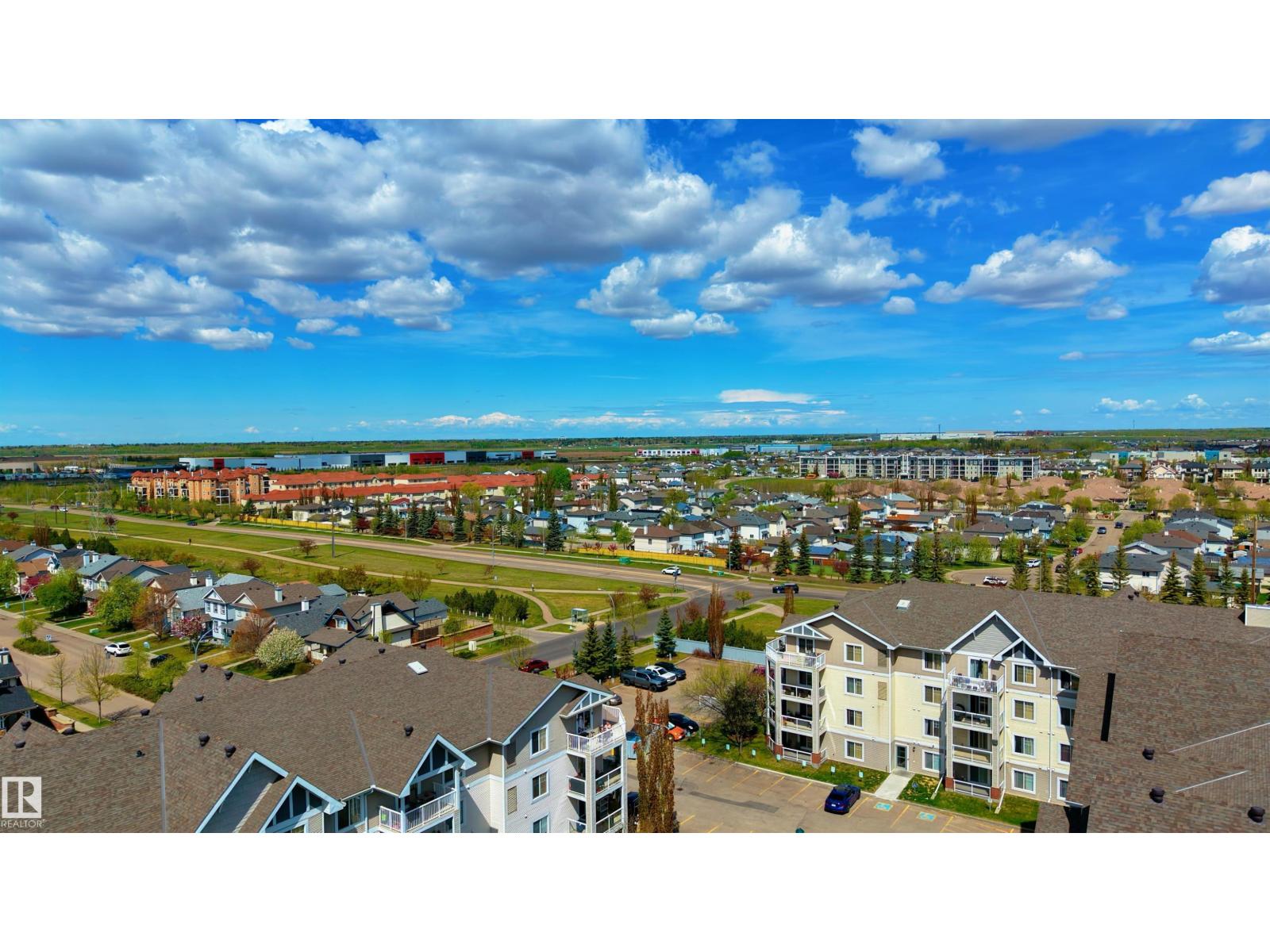 #103 13710 150 AV NW - 35