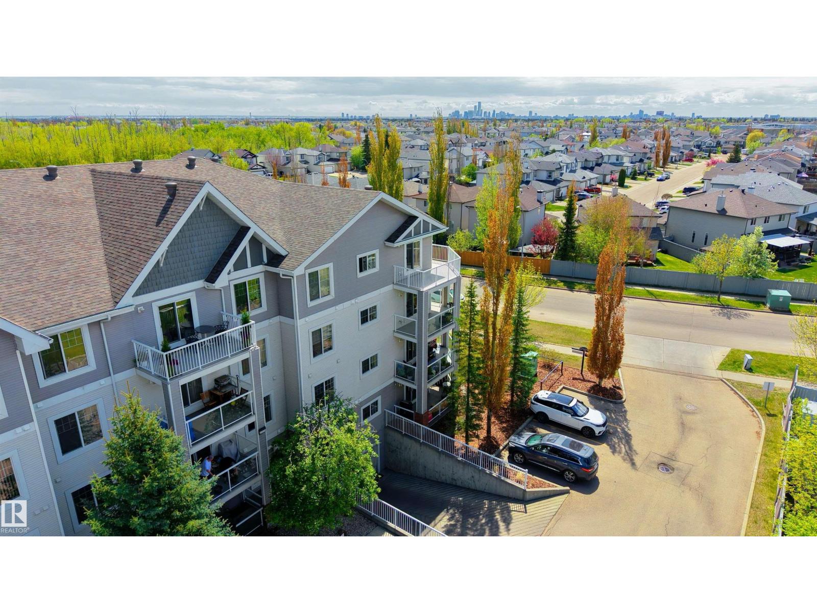 #103 13710 150 AV NW - 33