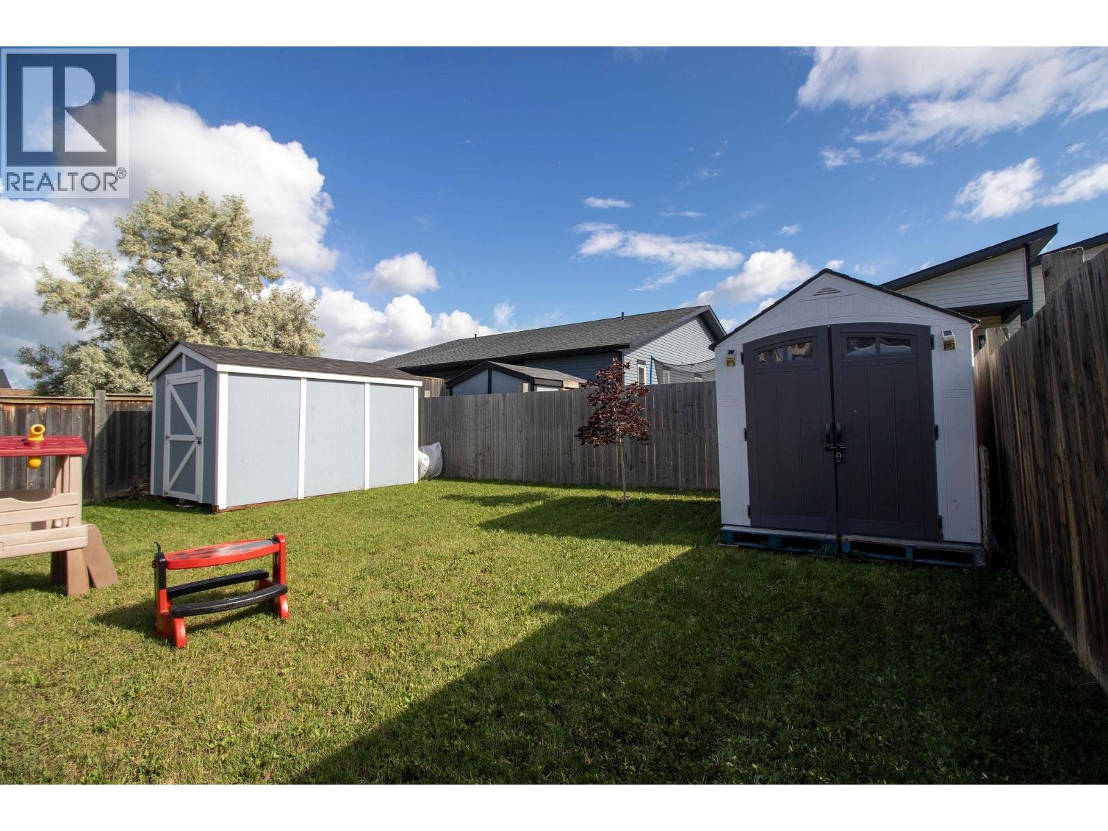 8227 86 AVENUE - 24