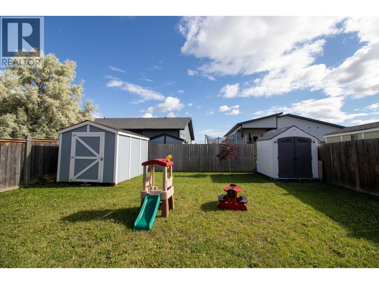 8227 86 AVENUE - 27