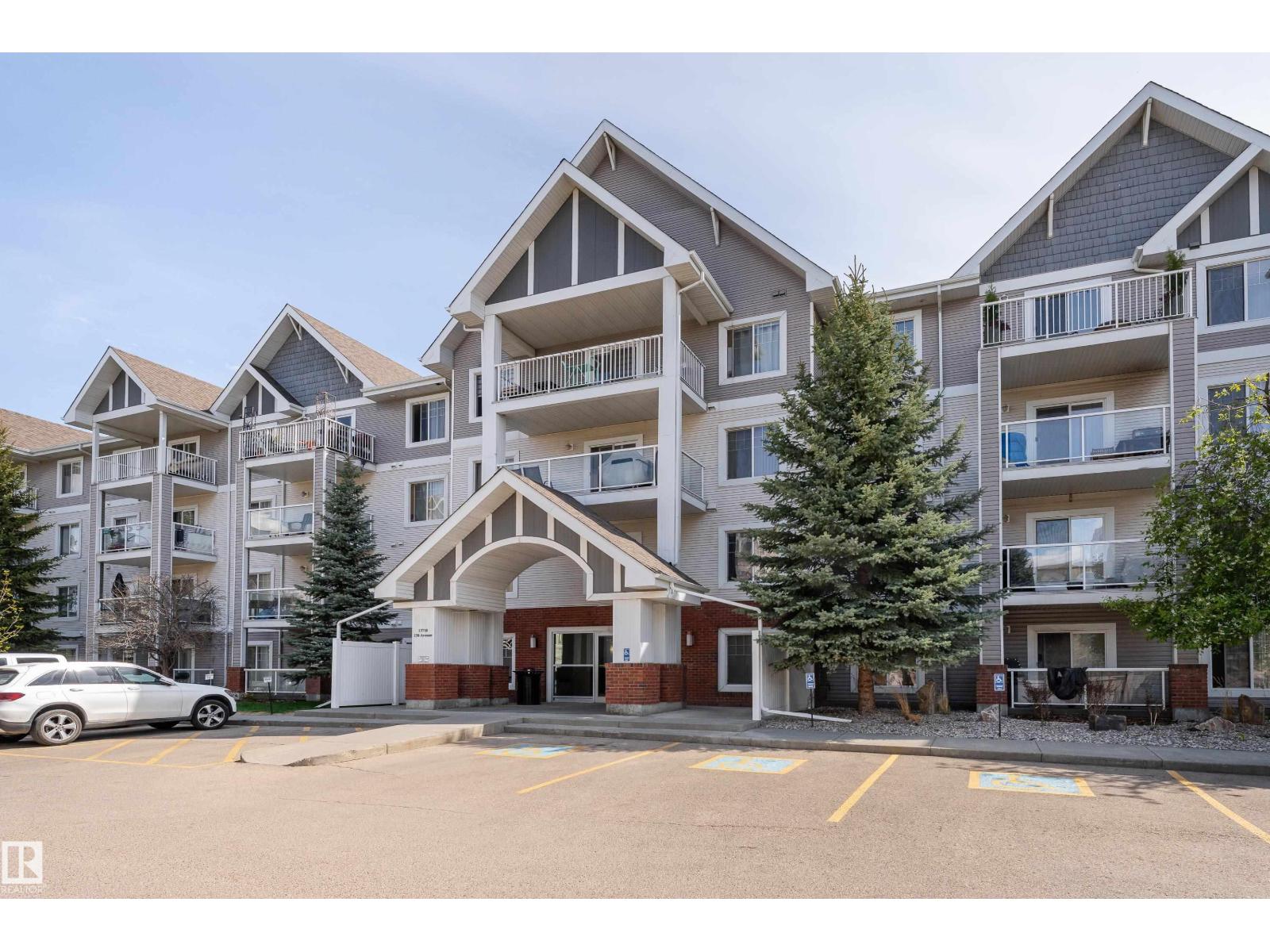 #103 13710 150 AV NW - 31
