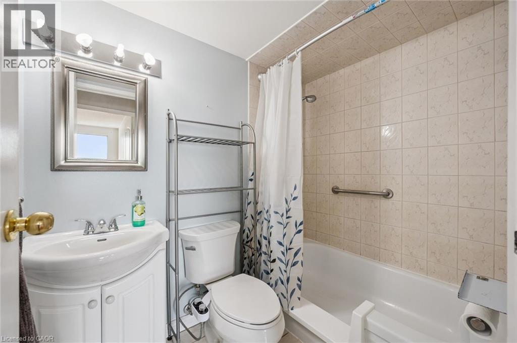 #404 65 SILVERCREEK Parkway N - 25