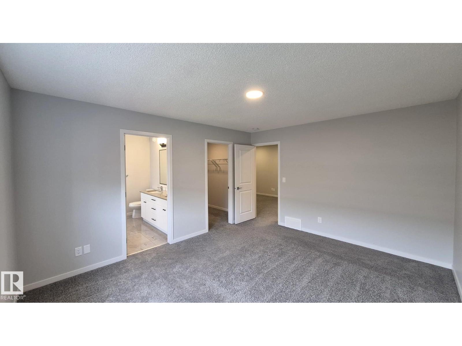 5120 23 AV SW - 38