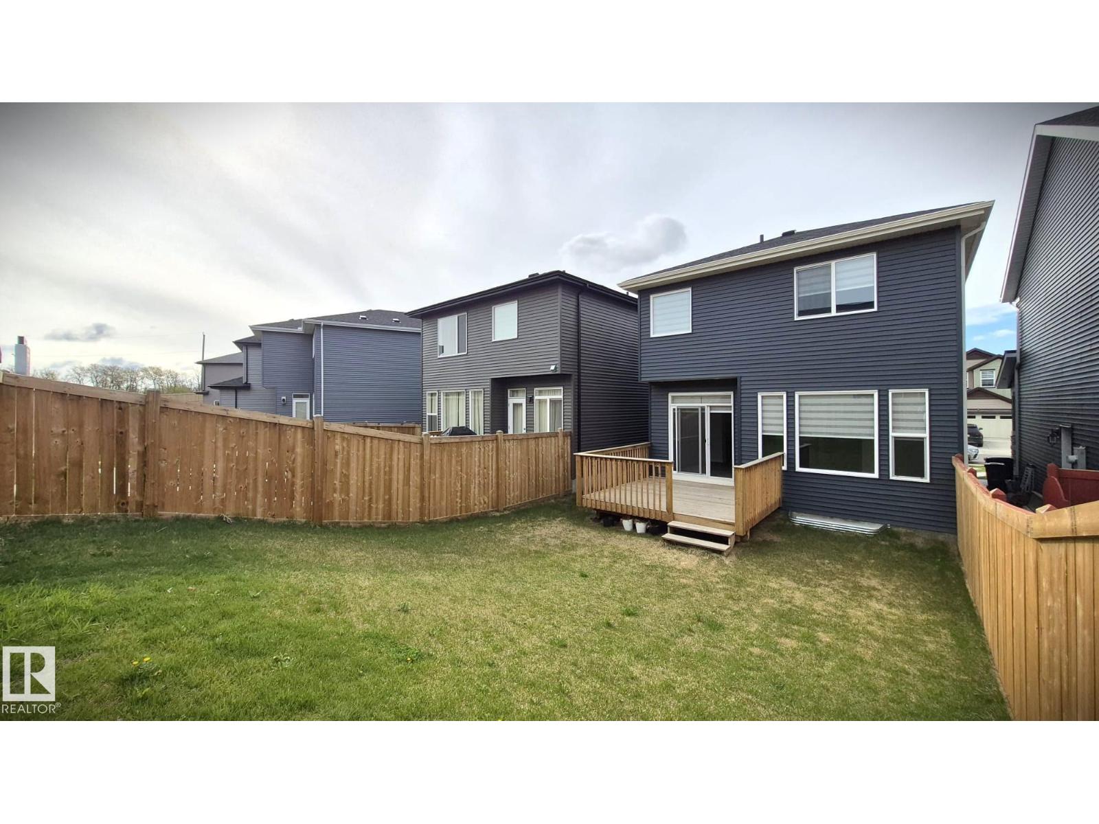 5120 23 AV SW - 48