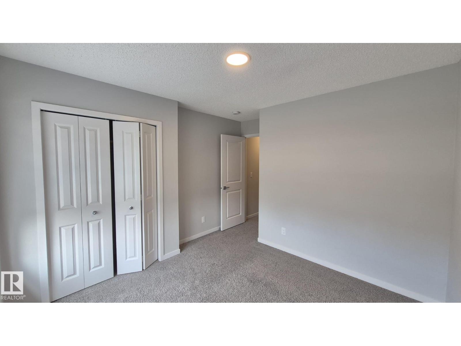 5120 23 AV SW - 25
