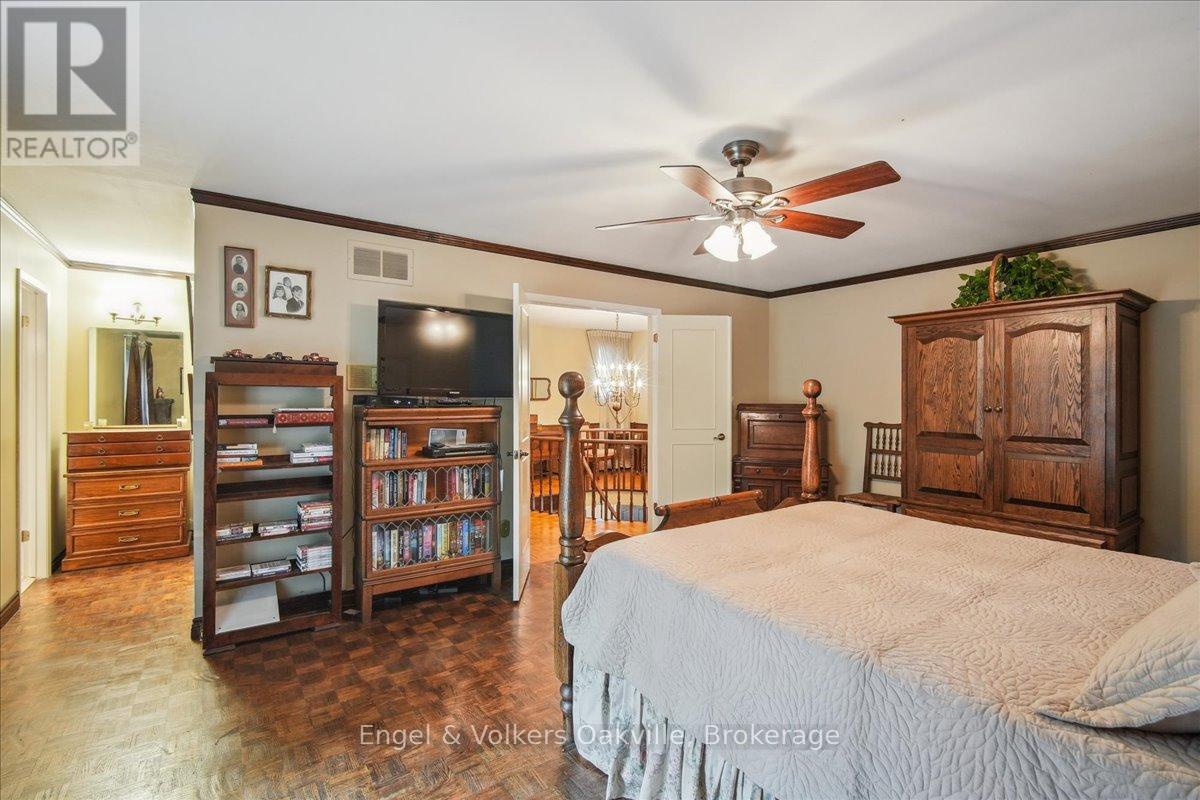 250 GATESTONE AVENUE - 21