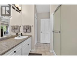 3925 Gallaghers Circle, Kelowna, BC V1W3Z9 Photo 48