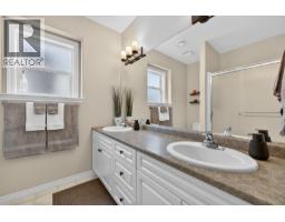 3925 Gallaghers Circle, Kelowna, BC V1W3Z9 Photo 47