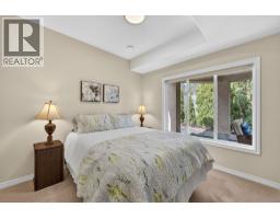 3925 Gallaghers Circle, Kelowna, BC V1W3Z9 Photo 41