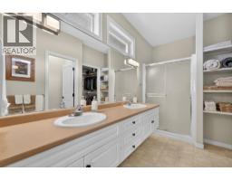 3925 Gallaghers Circle, Kelowna, BC V1W3Z9 Photo 30