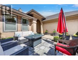 3925 Gallaghers Circle, Kelowna, BC V1W3Z9 Photo 52