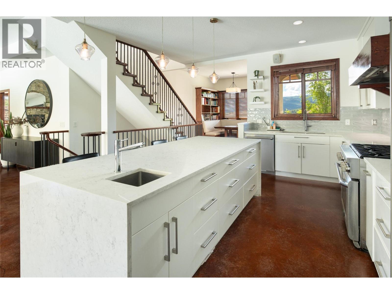1107 Henderson Drive - 5