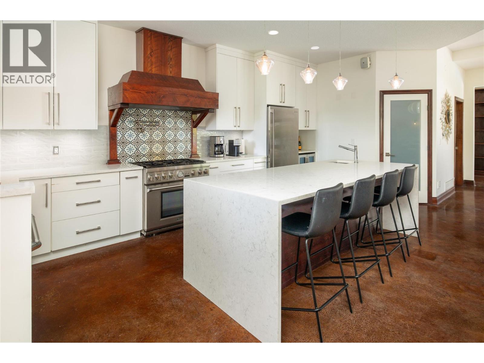 1107 Henderson Drive - 3