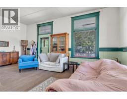 1853 Main Street, Coalmont Tulameen, BC V0X1G0 Photo 15