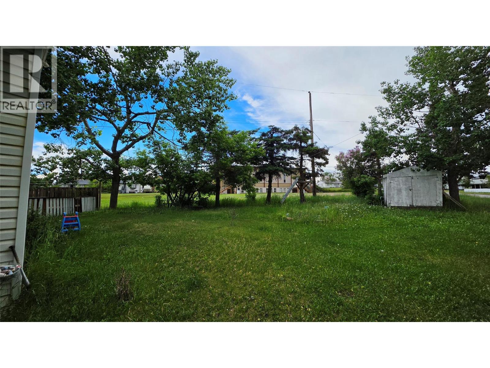 1000 Reasbeck Crescent - 3