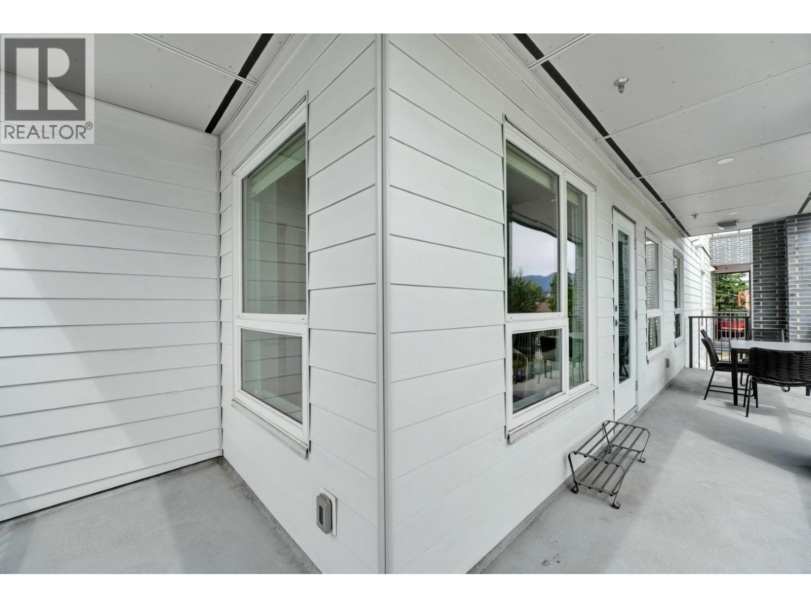 415 648 LEA AVENUE, Coquitlam