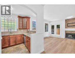 110 125 W 18th Street, North Vancouver, BC V7M1W5 Photo 13