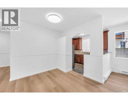110 125 W 18th Street, North Vancouver, BC V7M1W5 Photo 9