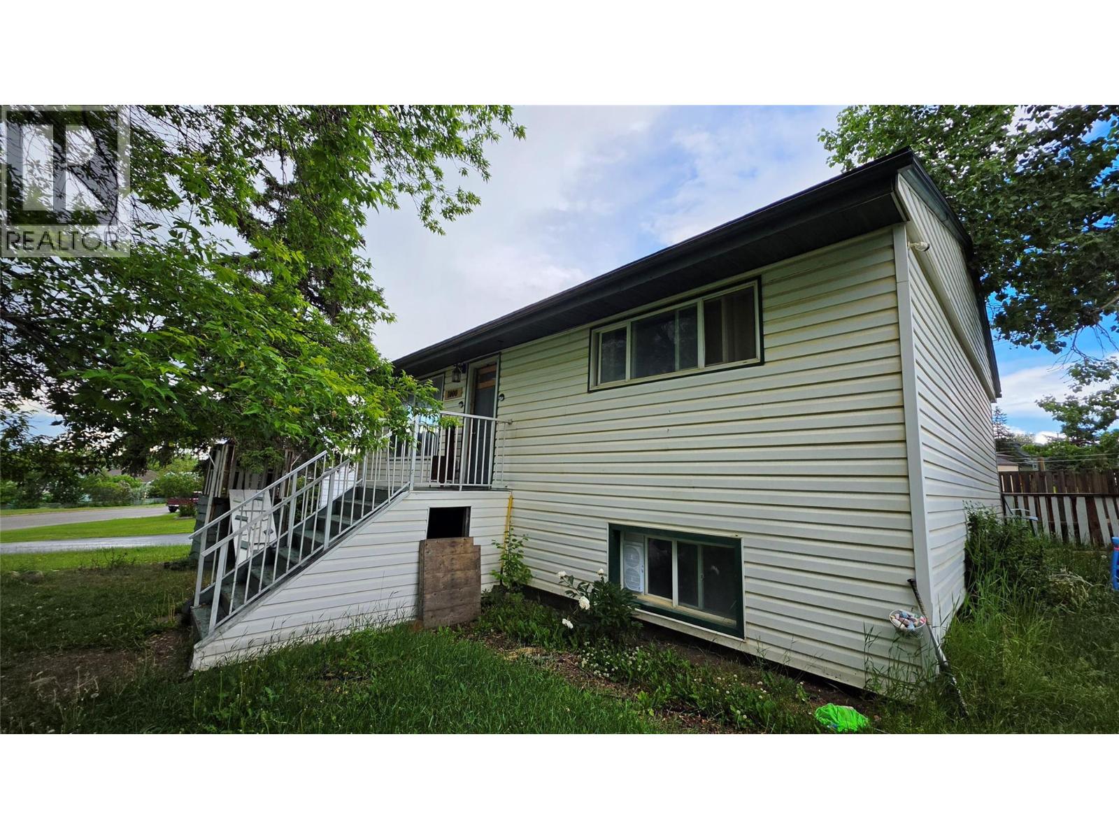 1000 Reasbeck Crescent - 4