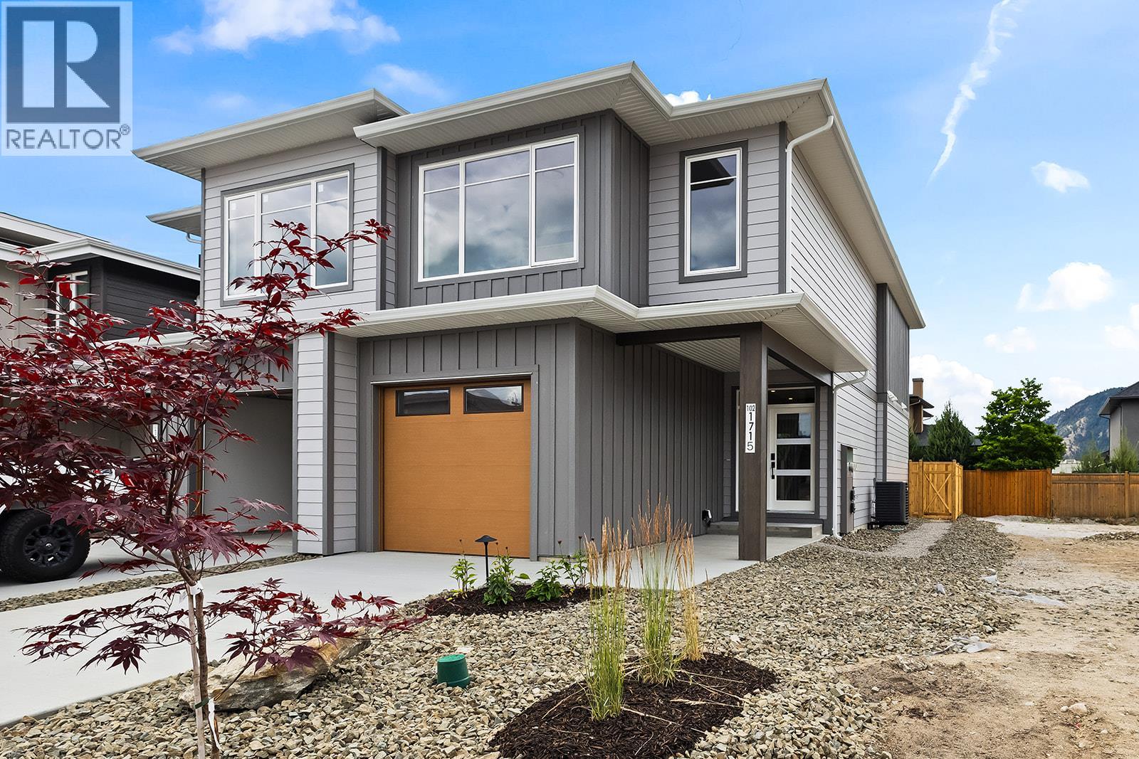 1715 Treffry Place Unit# 102, Summerland