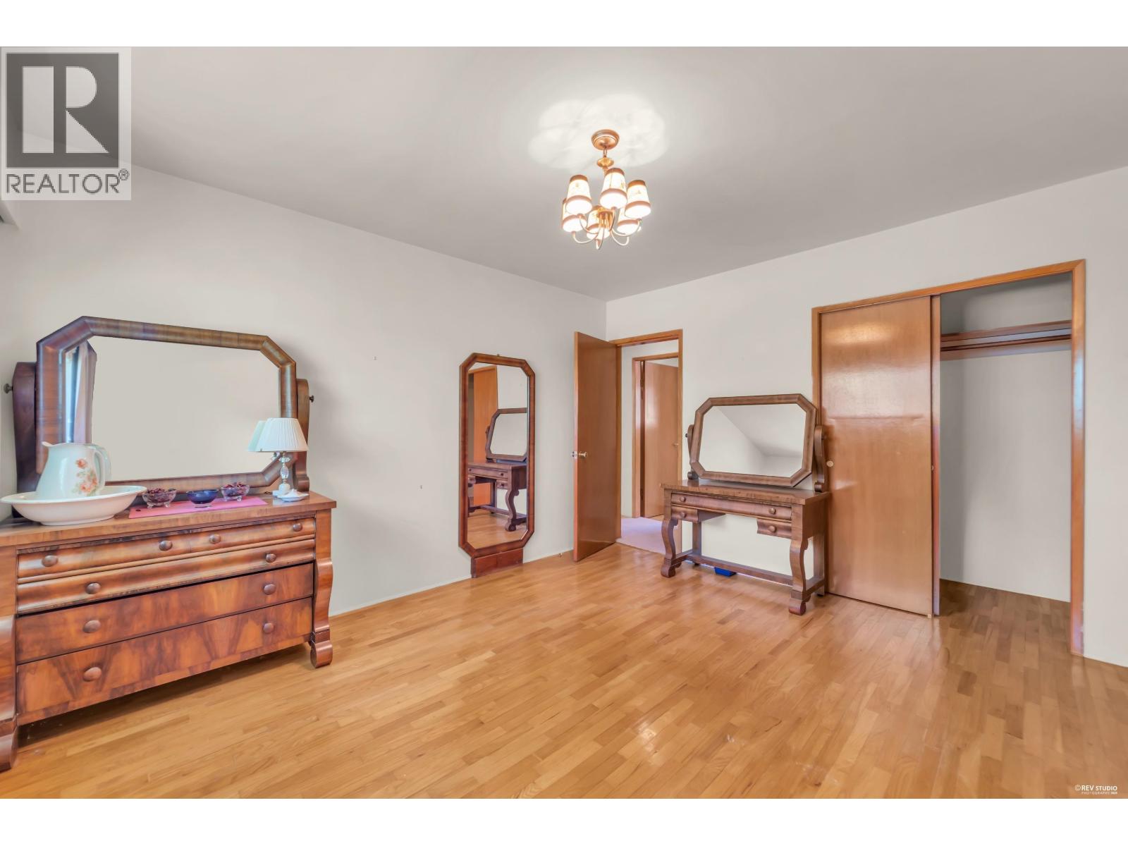 9451 CHAPMOND CRESCENT, Richmond