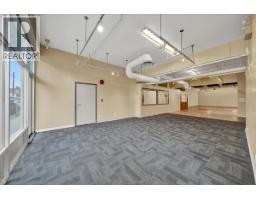 1357 Main Street, North Vancouver, BC V7J1C4 Photo 6