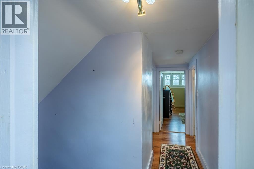 2 MILNE Street - 15