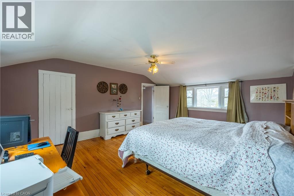 2 MILNE Street - 17