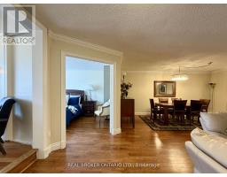 602 - 130 Carlton Street, Toronto, ON M5A4K3 Photo 13