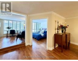 602 - 130 Carlton Street, Toronto, ON M5A4K3 Photo 14