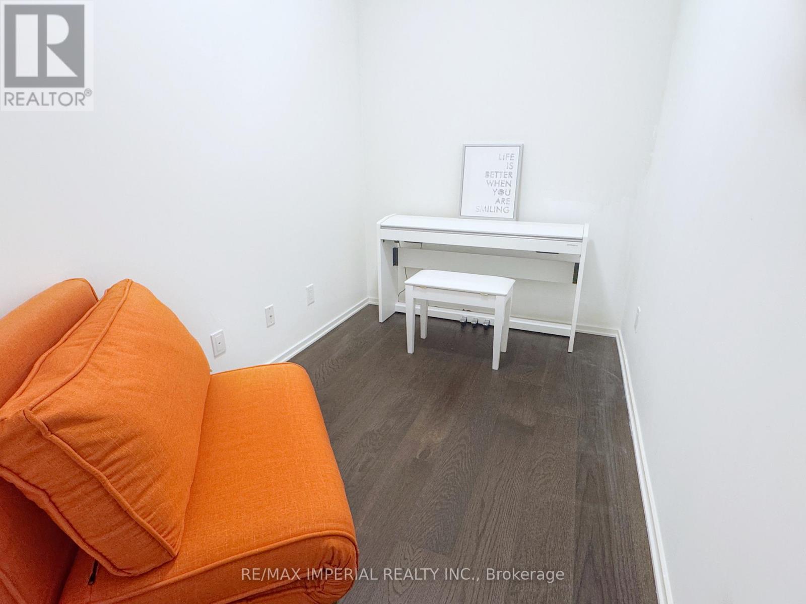 #6407 1 BLOOR STREET E - 28