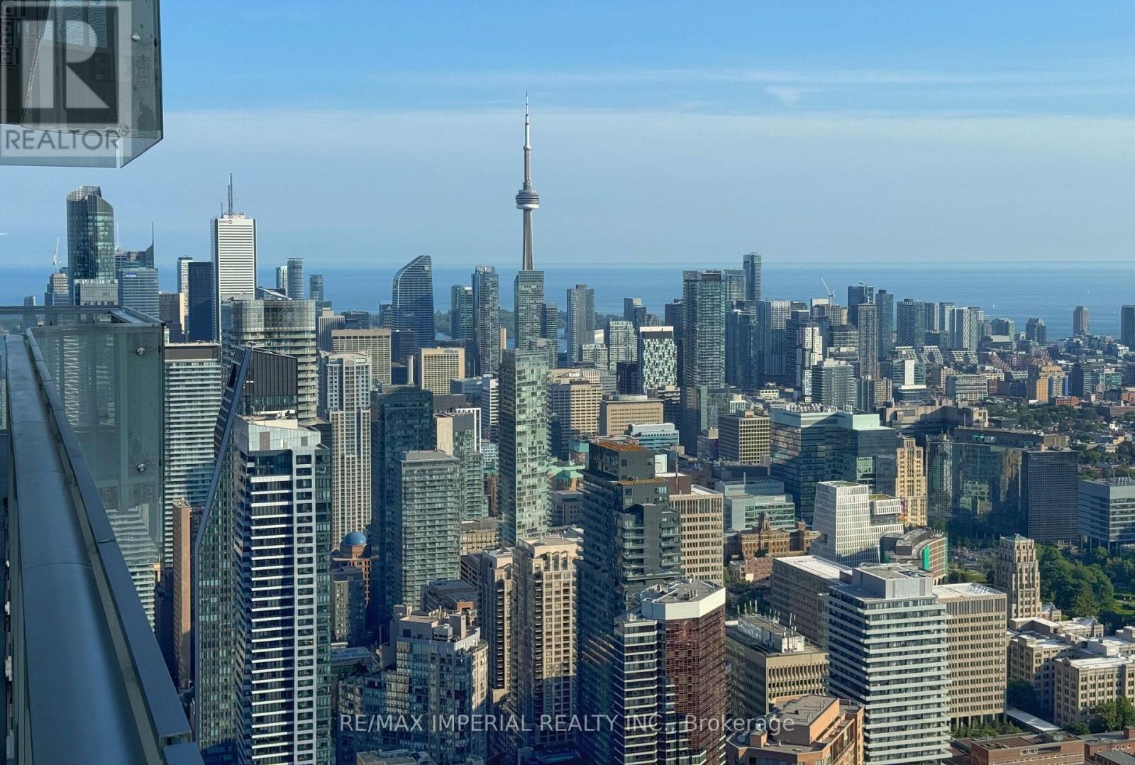 #6407 1 BLOOR STREET E - 32