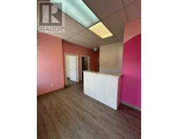 Unit 8 - 644 Topsail Road thumbnail 2