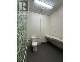 Unit 8 - 644 Topsail Road thumbnail 8