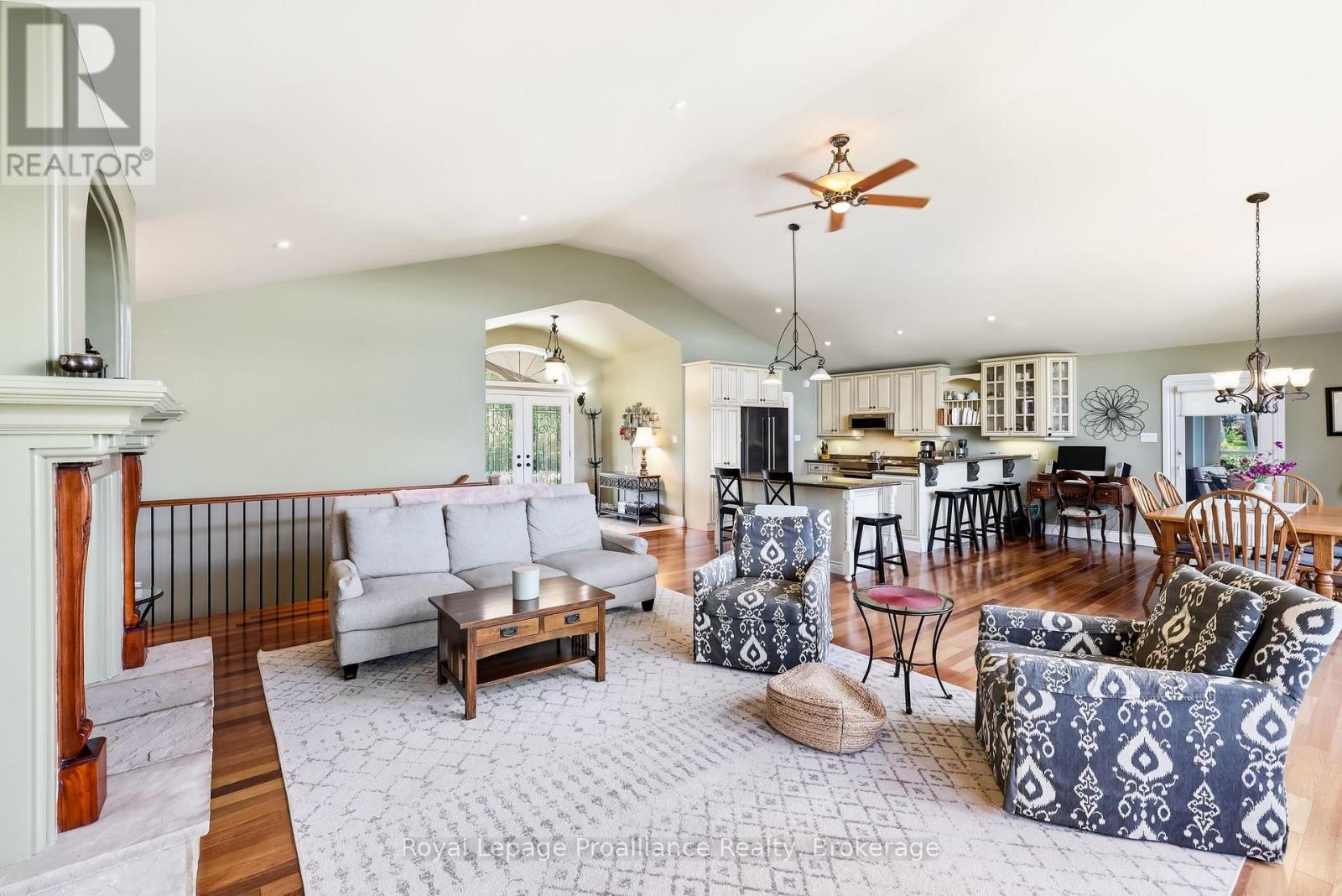 1674 MORRIS AVENUE - Image 11