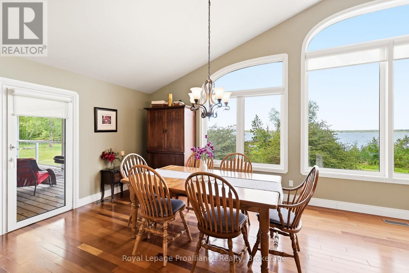 1674 MORRIS AVENUE - Image 16