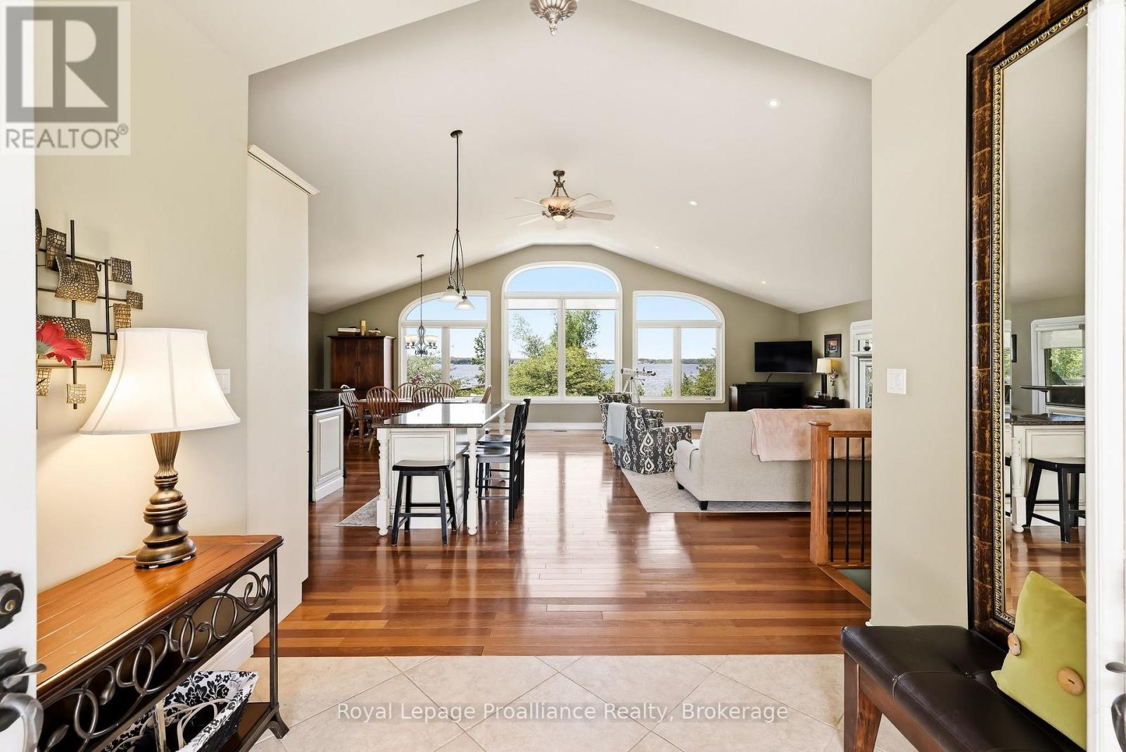 1674 MORRIS AVENUE - Image 7